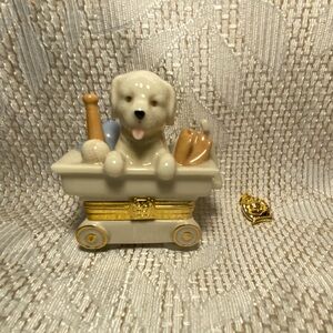 Lenox Treasures White and Gold Figurine